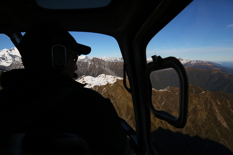 Alpine helicopter flights